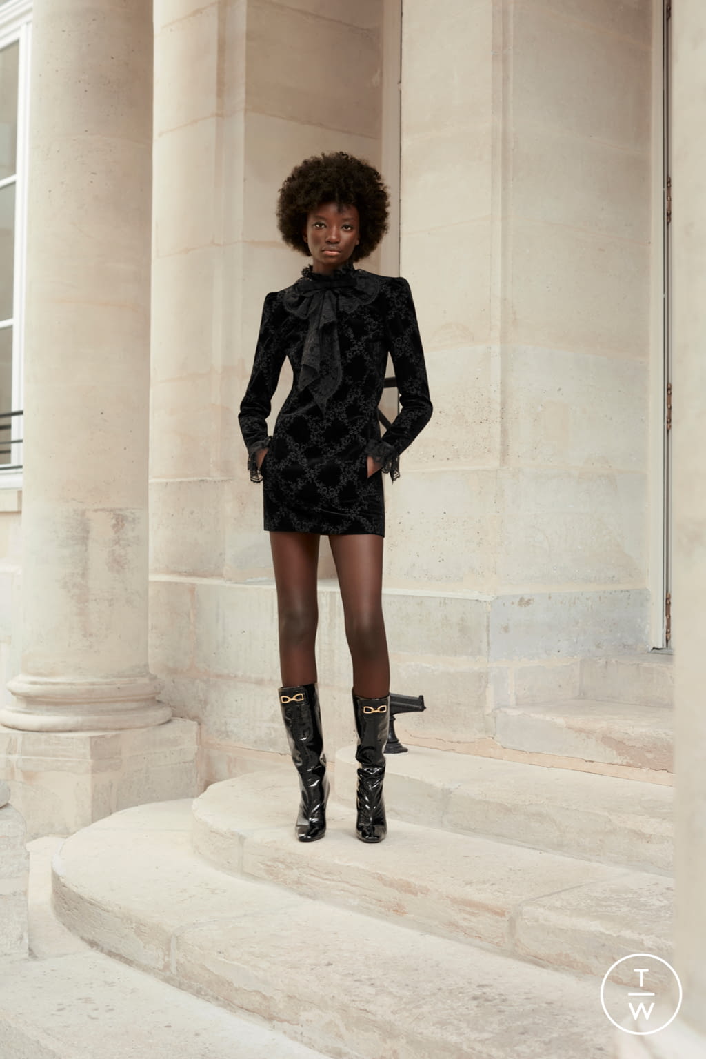 Fashion Week Paris Pre-Fall 2021 look 50 from the Saint Laurent collection womenswear