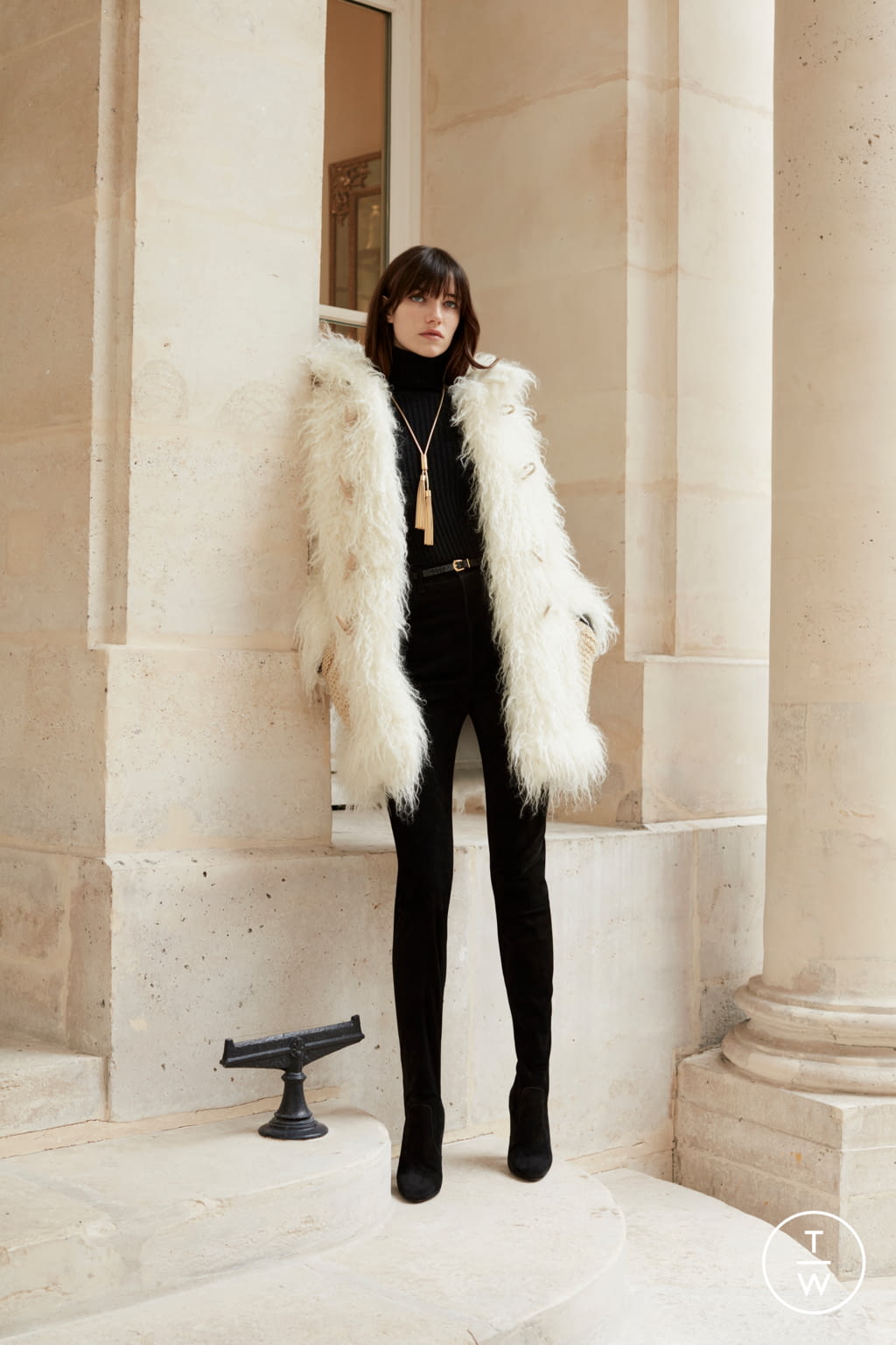 Fashion Week Paris Pre-Fall 2021 look 53 from the Saint Laurent collection womenswear