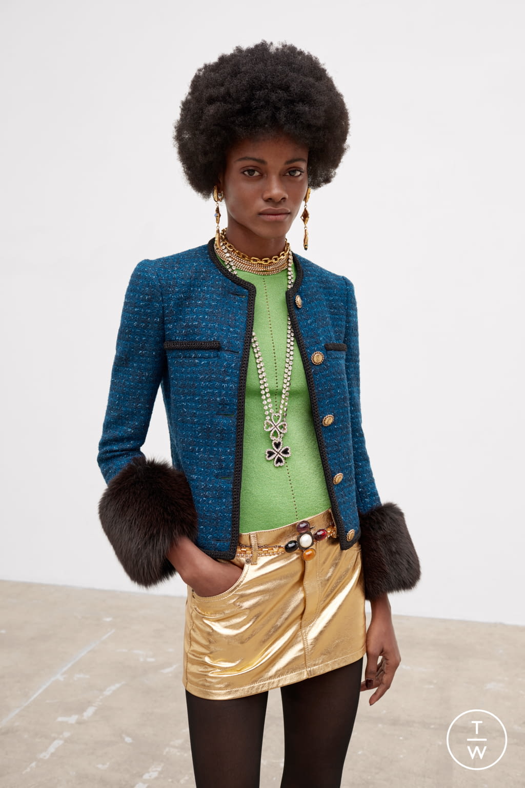 Fashion Week Paris Fall/Winter 2021 look 28 de la collection Saint Laurent womenswear