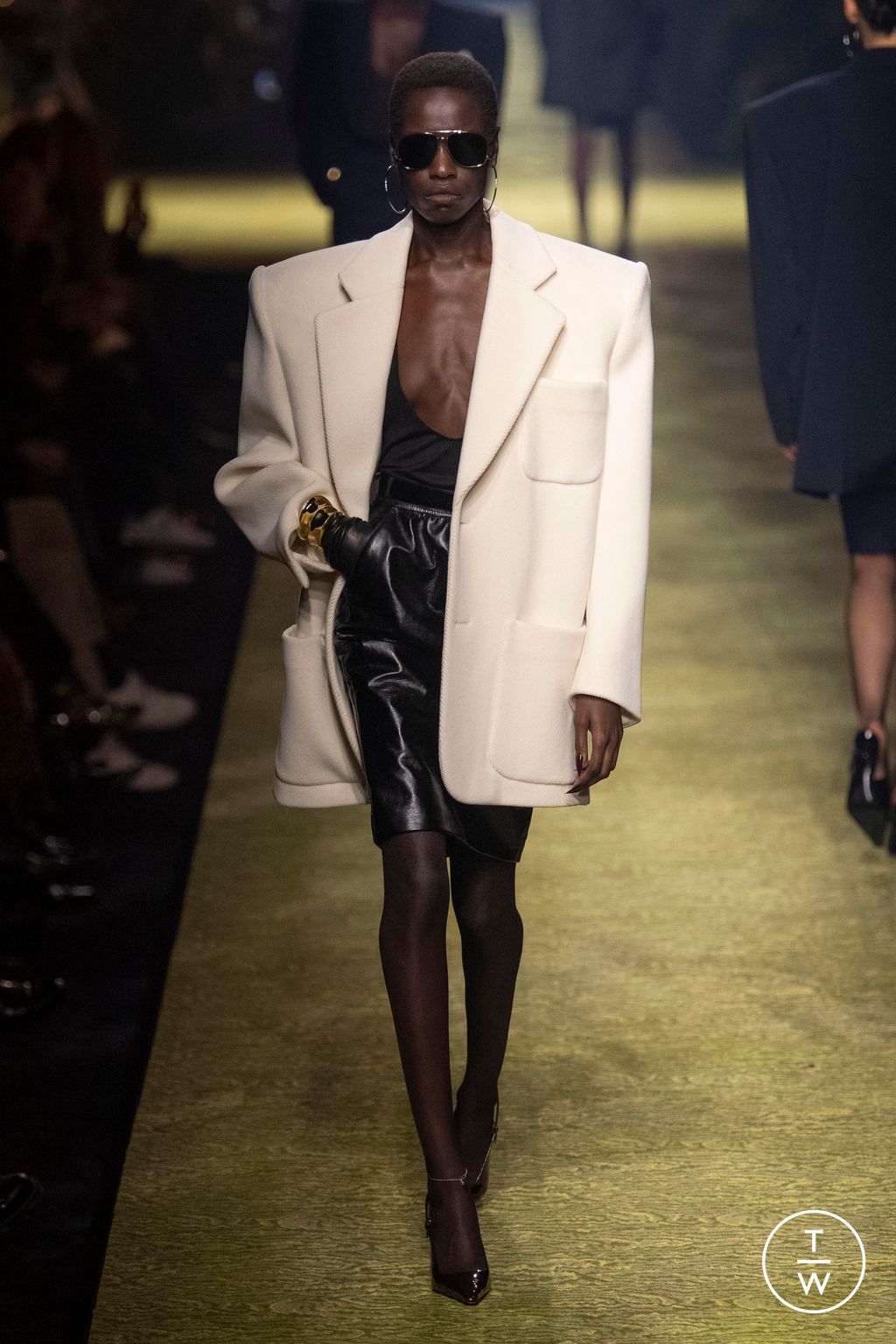 Fashion Week Paris Fall/Winter 2023 look 6 from the Saint Laurent collection womenswear