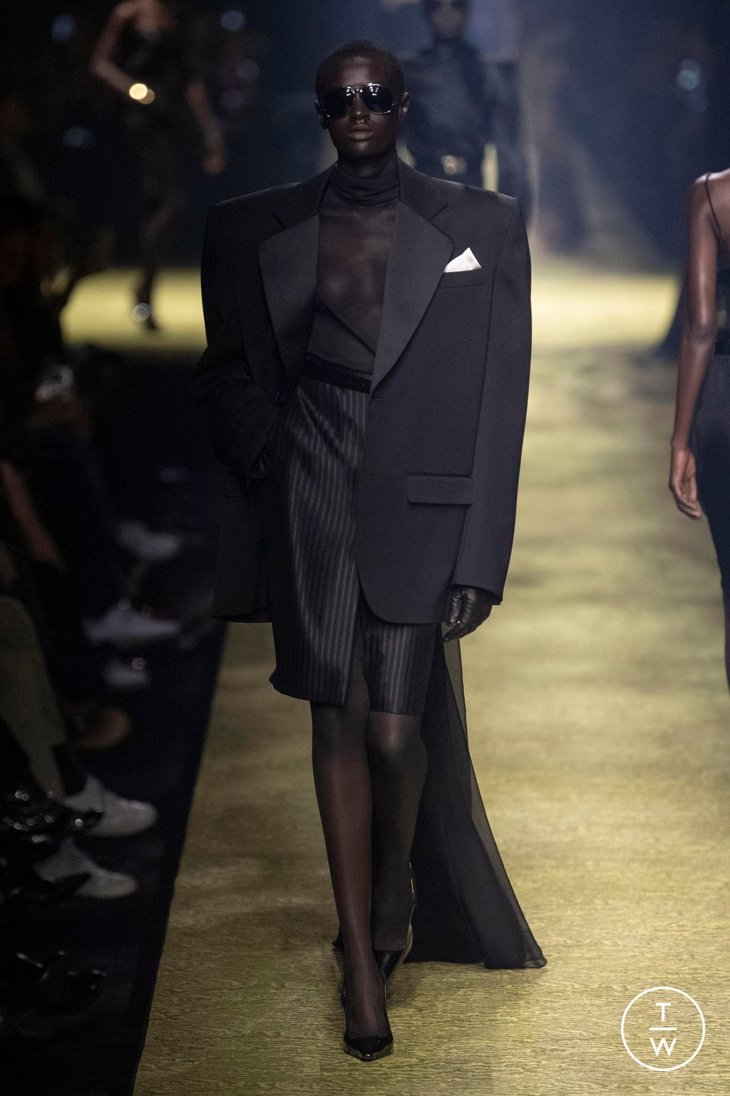 Fashion Week Paris Fall/Winter 2023 look 42 from the Saint Laurent collection womenswear