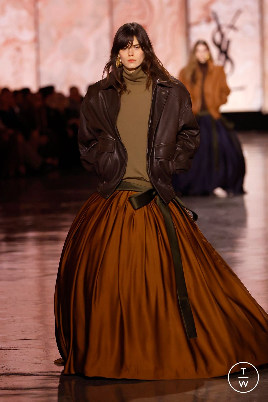 Fashion Week Paris Fall/Winter 2025 look 44 from the Saint Laurent collection womenswear