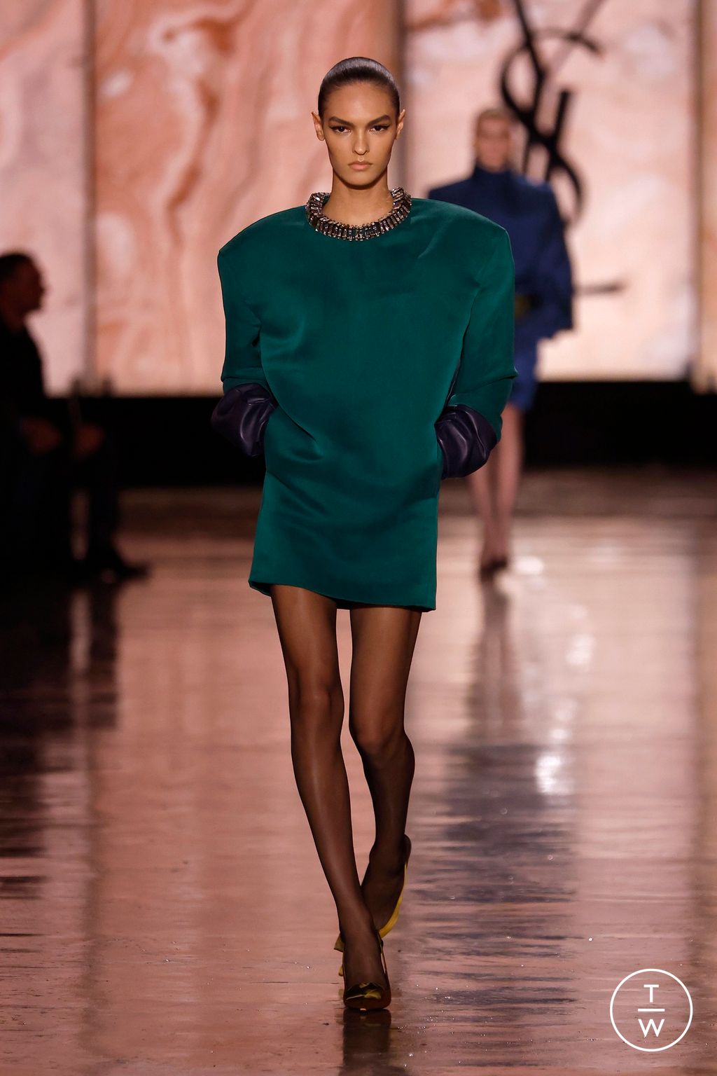 Fashion Week Paris Fall/Winter 2025 look 4 from the Saint Laurent collection womenswear