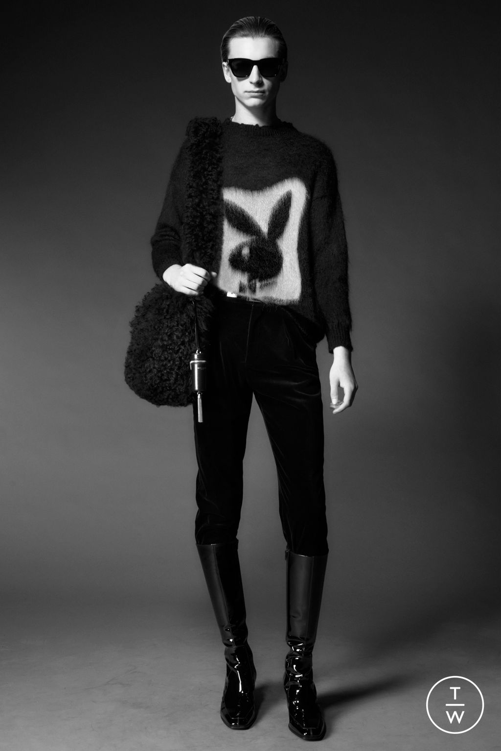 Fashion Week Paris Pre-Fall 2022 look 54 from the Saint Laurent collection menswear