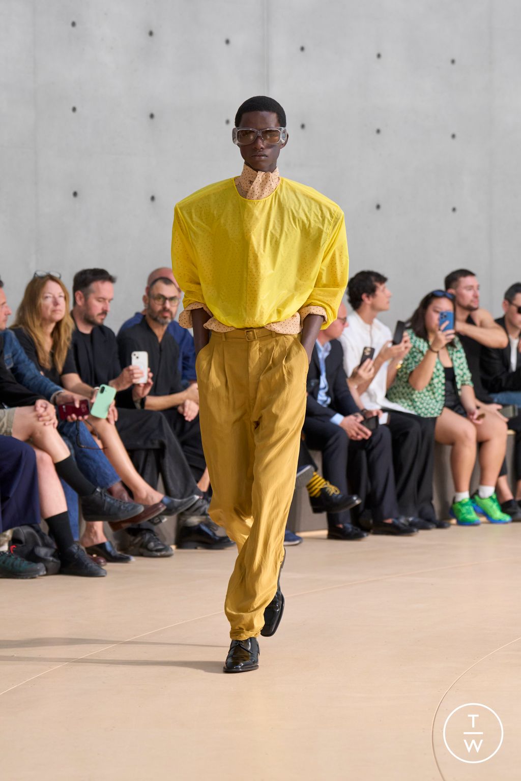 Fashion Week Paris Spring/Summer 2026 look 12 from the Saint Laurent collection menswear