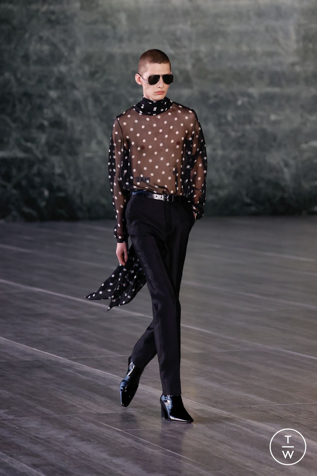 Fashion Week Paris Spring/Summer 2024 look 8 from the Saint Laurent collection menswear