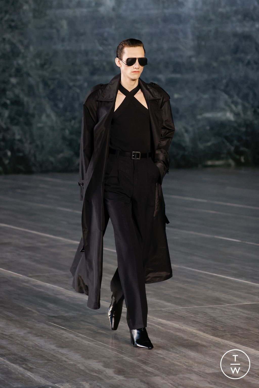 Fashion Week Paris Spring/Summer 2024 look 20 from the Saint Laurent collection menswear