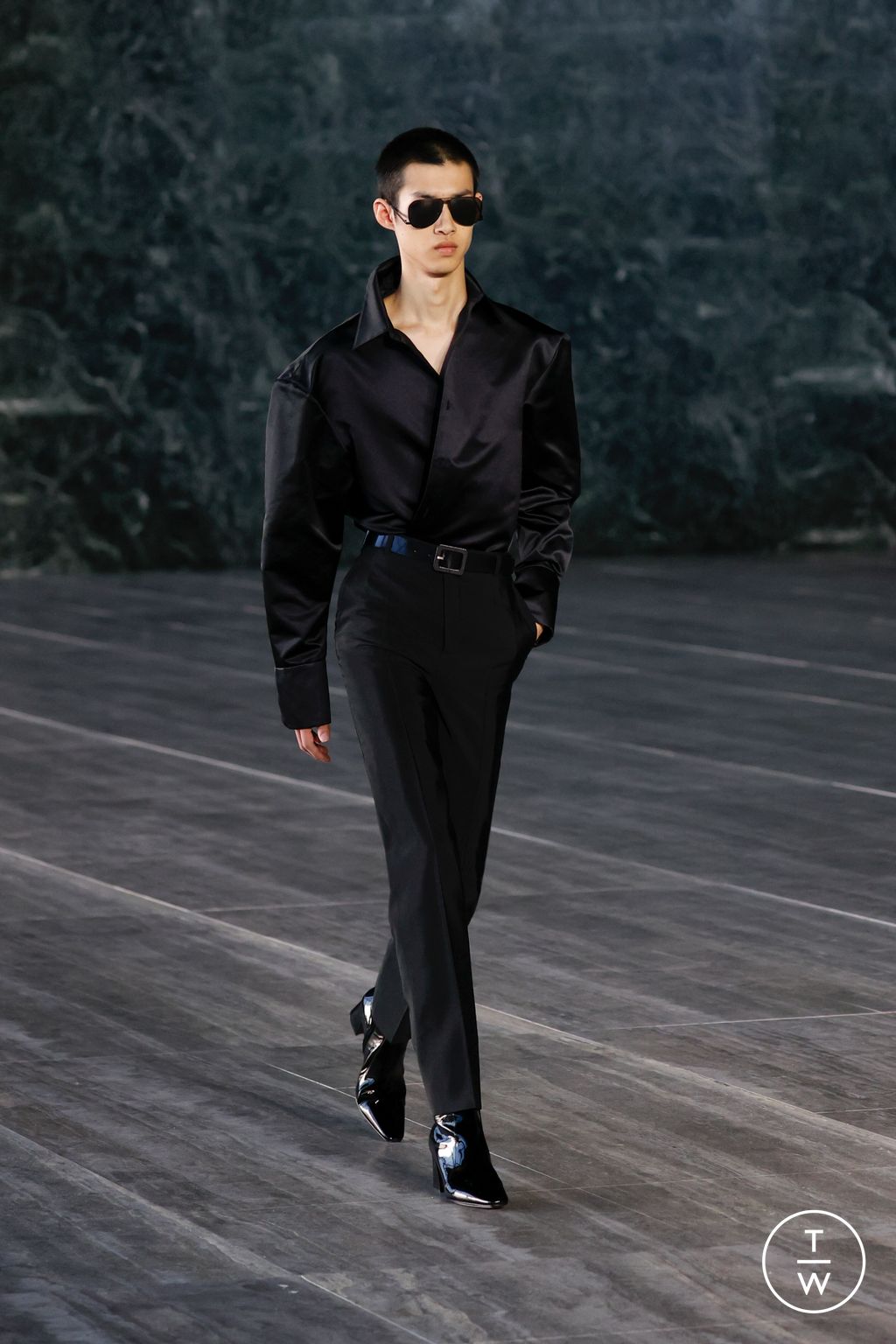 Fashion Week Paris Spring/Summer 2024 look 23 from the Saint Laurent collection menswear