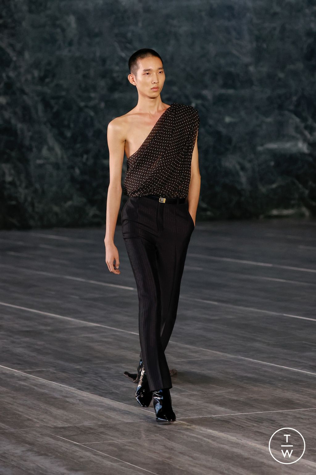 Fashion Week Paris Spring/Summer 2024 look 25 from the Saint Laurent collection menswear