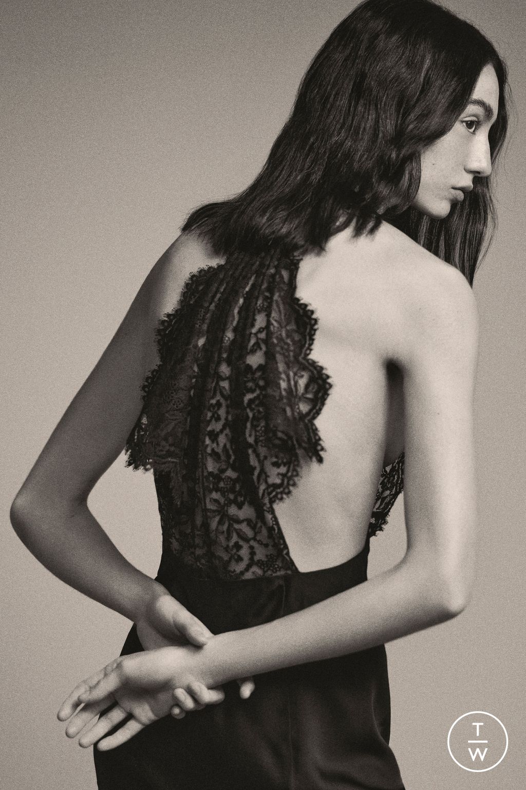 Fashion Week Paris Pre-Fall 2024 look 52 from the Saint Laurent collection womenswear