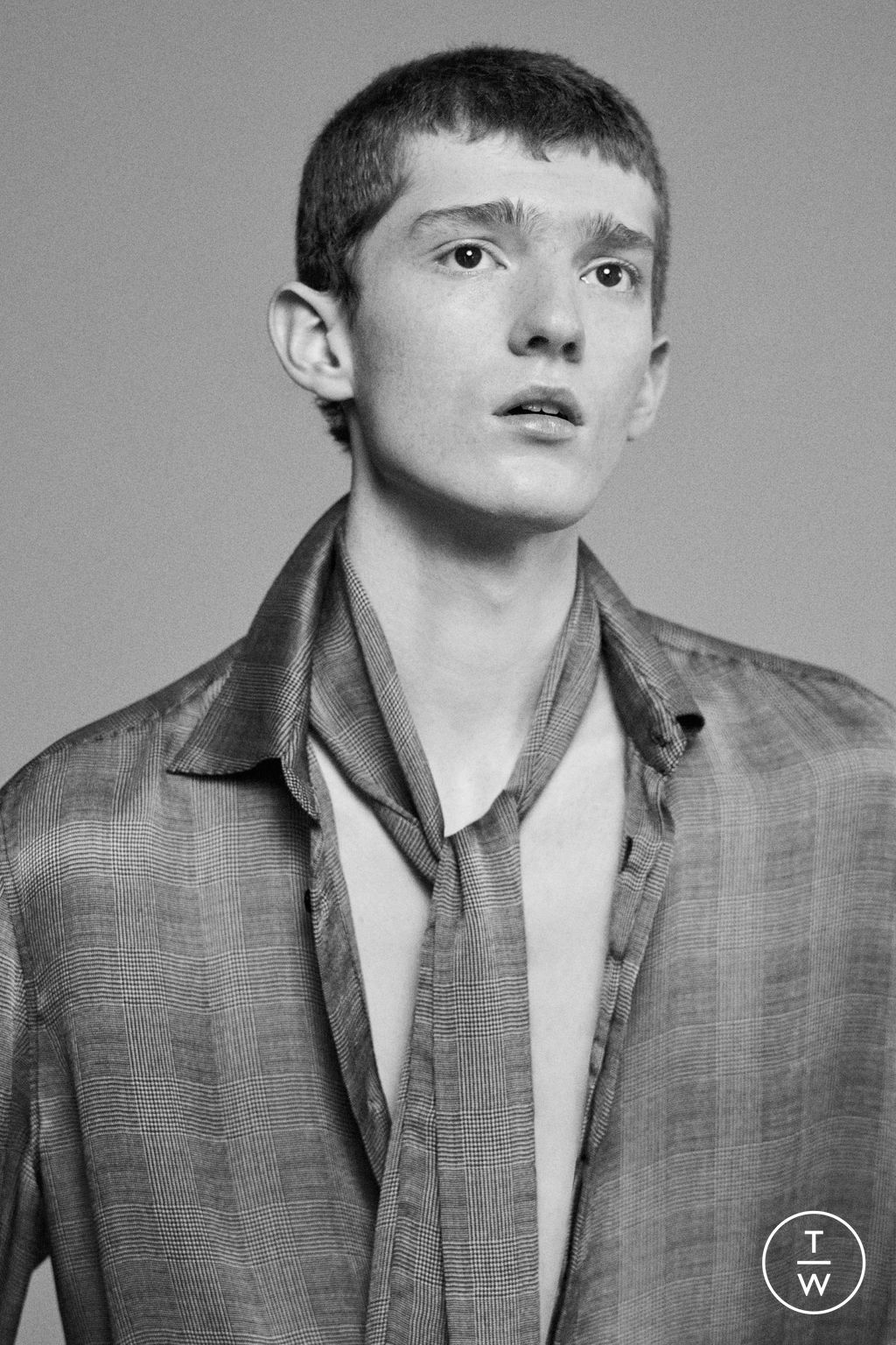 Fashion Week Paris Spring/Summer 2025 look 3 from the Saint Laurent collection menswear