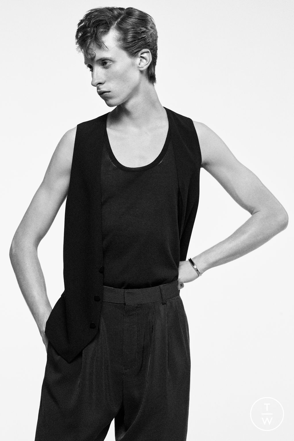 Fashion Week Paris Spring/Summer 2025 look 34 from the Saint Laurent collection menswear