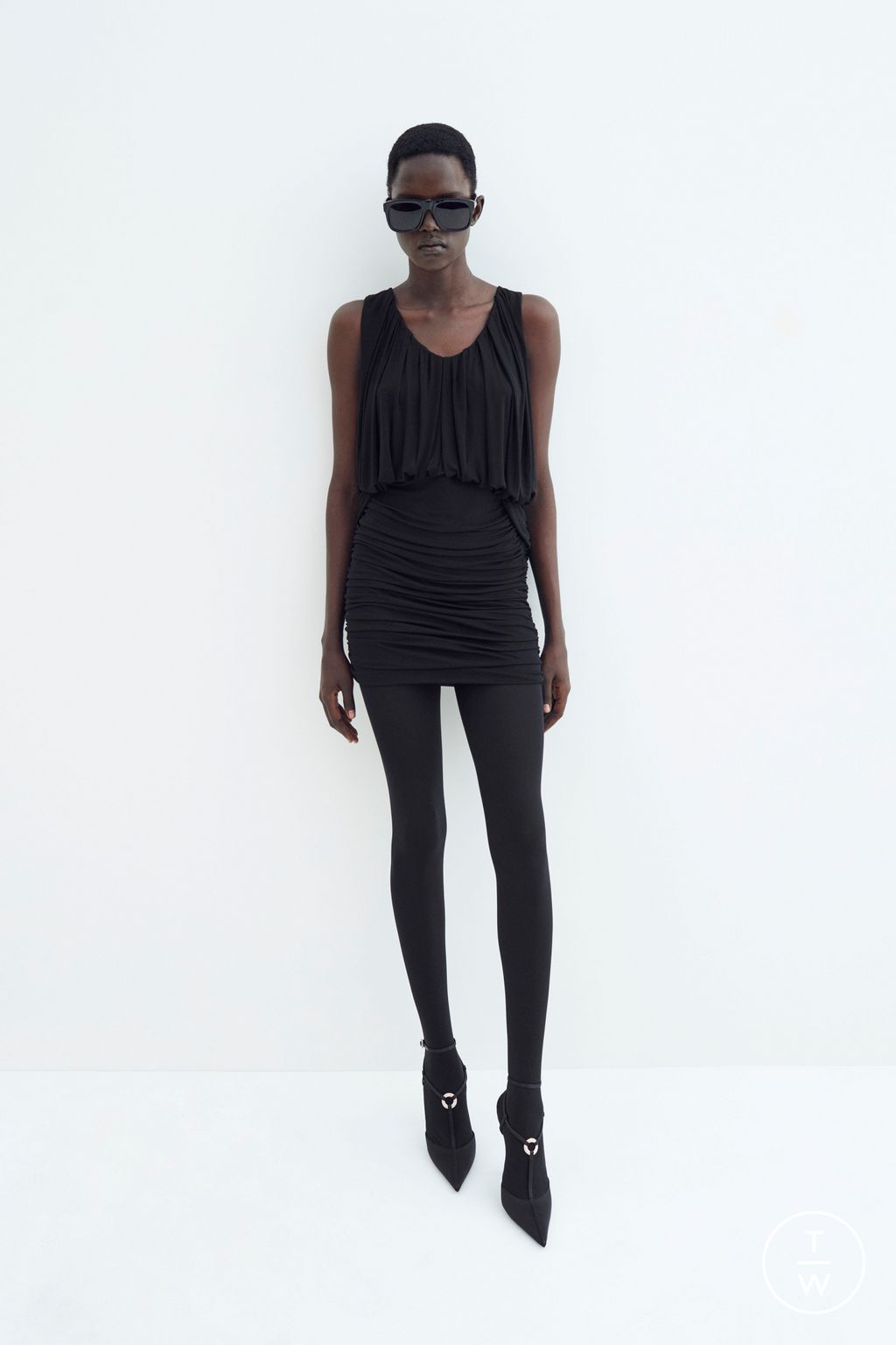 Fashion Week Paris Resort 2023 look 49 from the Saint Laurent collection womenswear