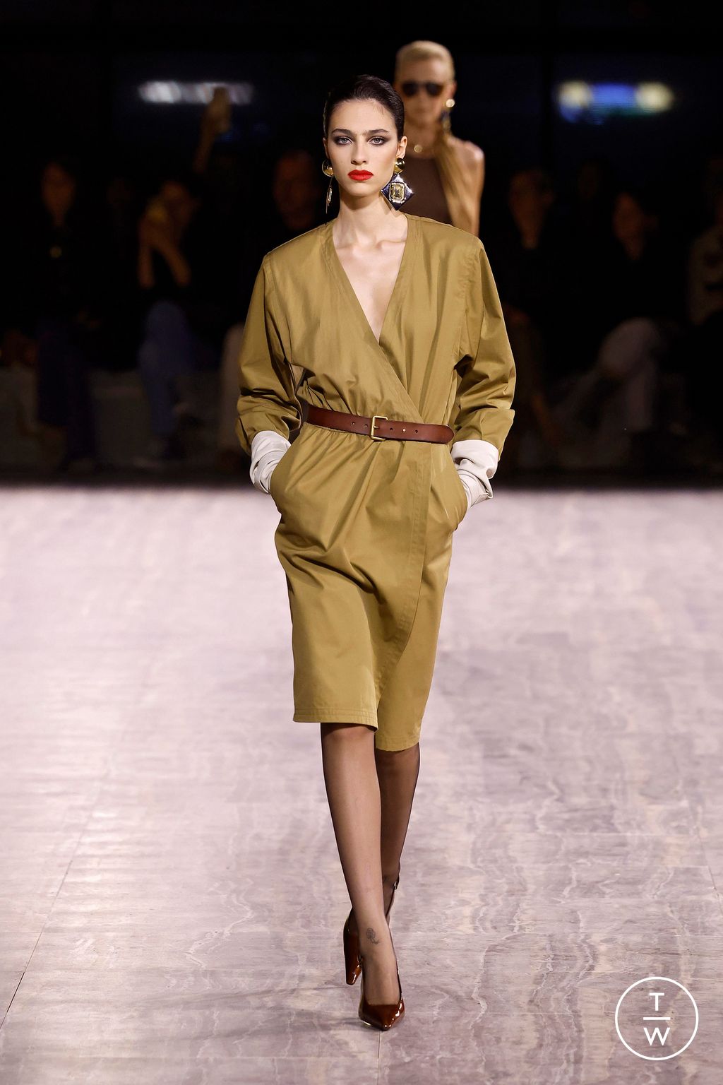 Fashion Week Paris Spring/Summer 2024 look 18 from the Saint Laurent collection womenswear