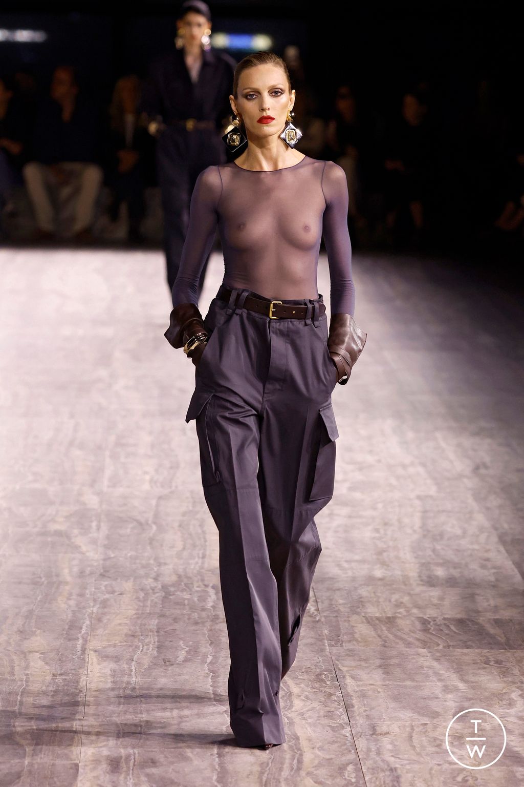 Fashion Week Paris Spring/Summer 2024 look 27 de la collection Saint Laurent womenswear