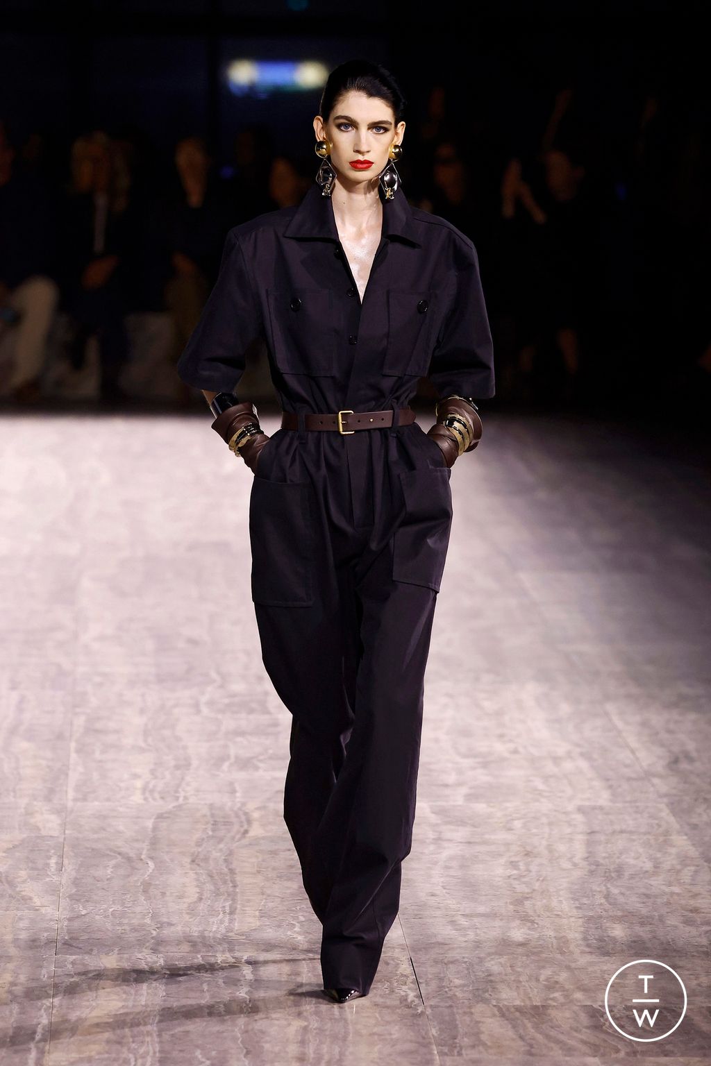 Fashion Week Paris Spring/Summer 2024 look 28 from the Saint Laurent collection womenswear