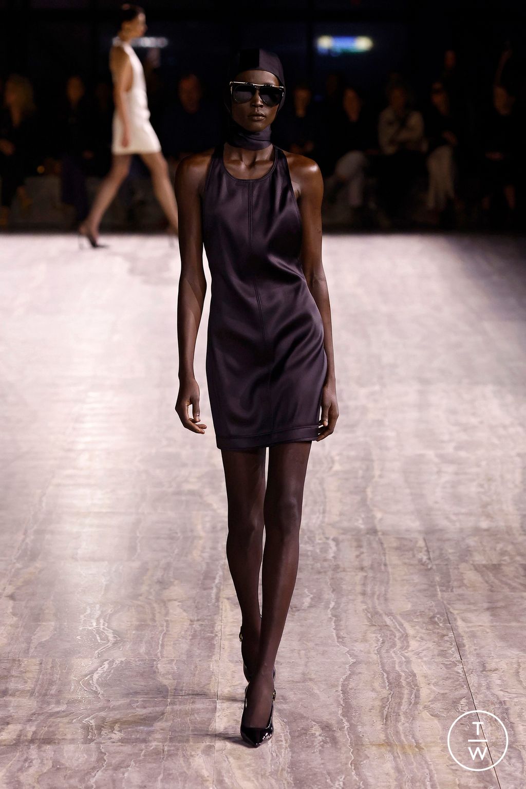Fashion Week Paris Spring/Summer 2024 look 31 from the Saint Laurent collection womenswear