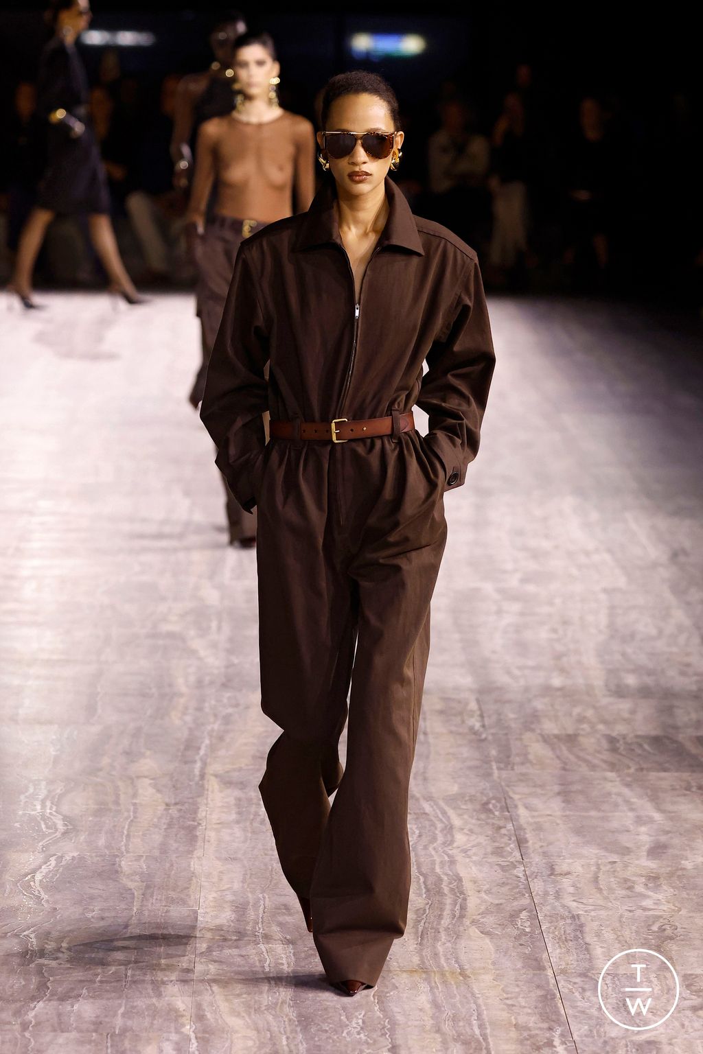 Fashion Week Paris Spring/Summer 2024 look 35 de la collection Saint Laurent womenswear