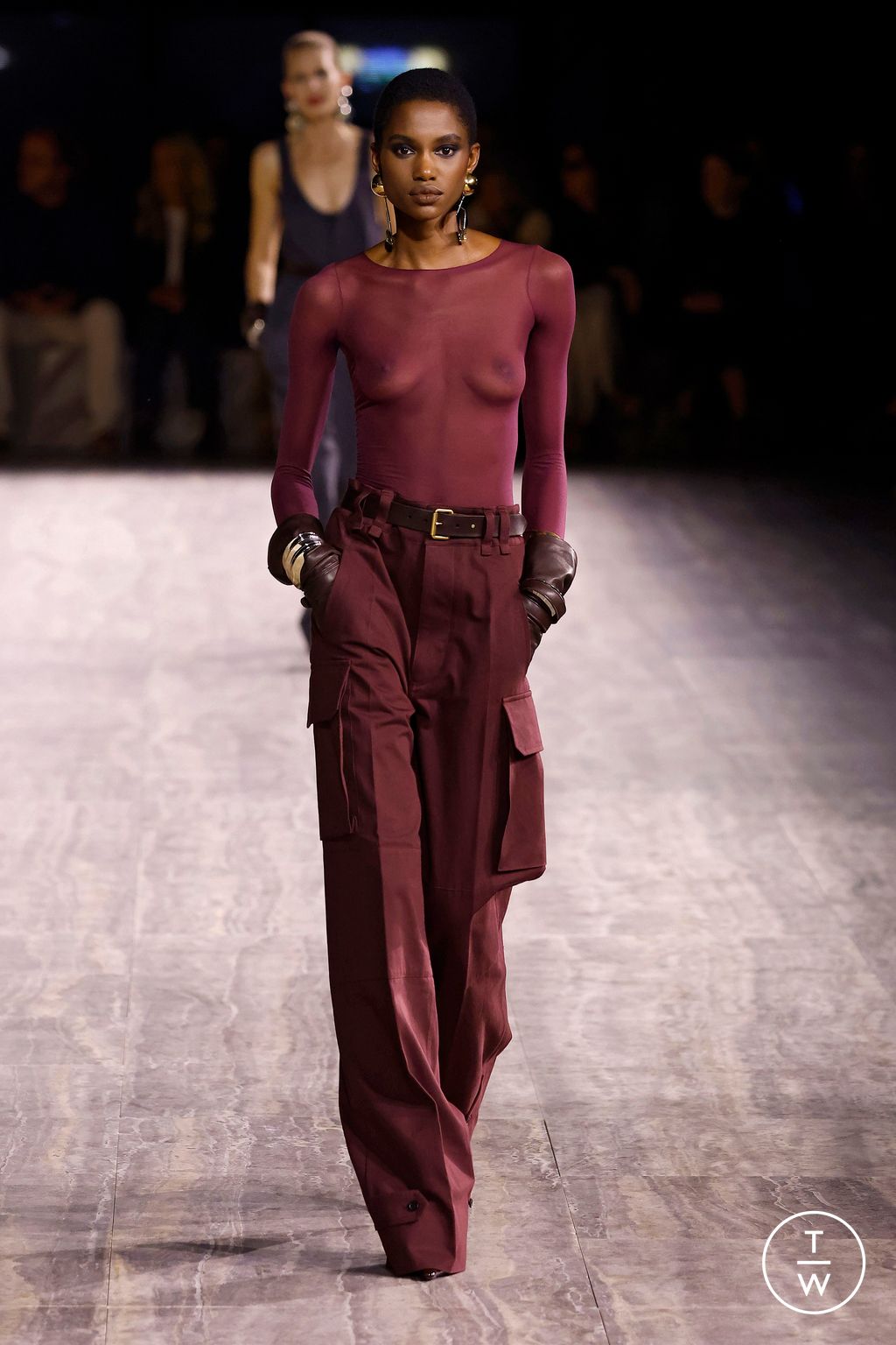 Fashion Week Paris Spring/Summer 2024 look 41 de la collection Saint Laurent womenswear