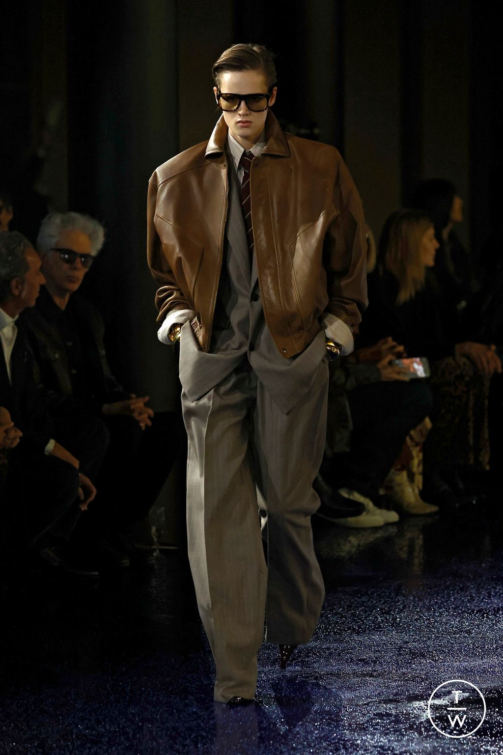 Fashion Week Paris Spring/Summer 2025 look 4 from the Saint Laurent collection womenswear