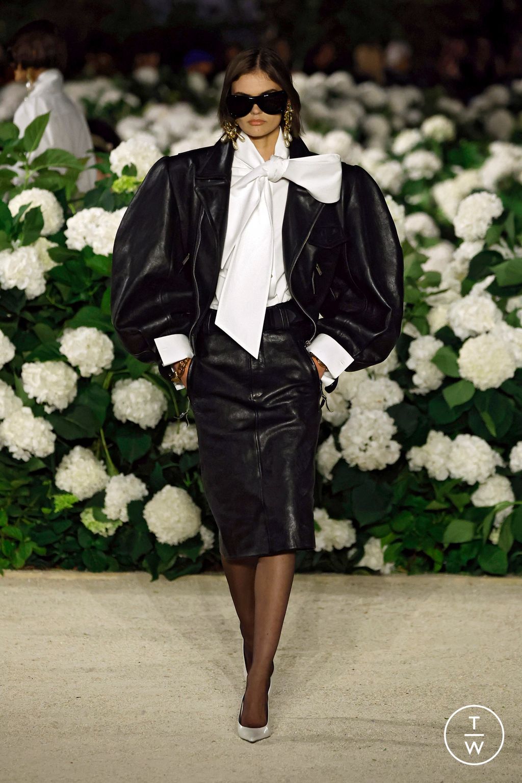 Fashion Week Paris Spring/Summer 2026 look 11 from the Saint Laurent collection womenswear