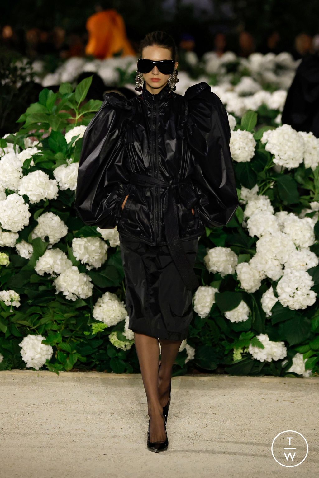 Fashion Week Paris Spring/Summer 2026 look 34 from the Saint Laurent collection womenswear
