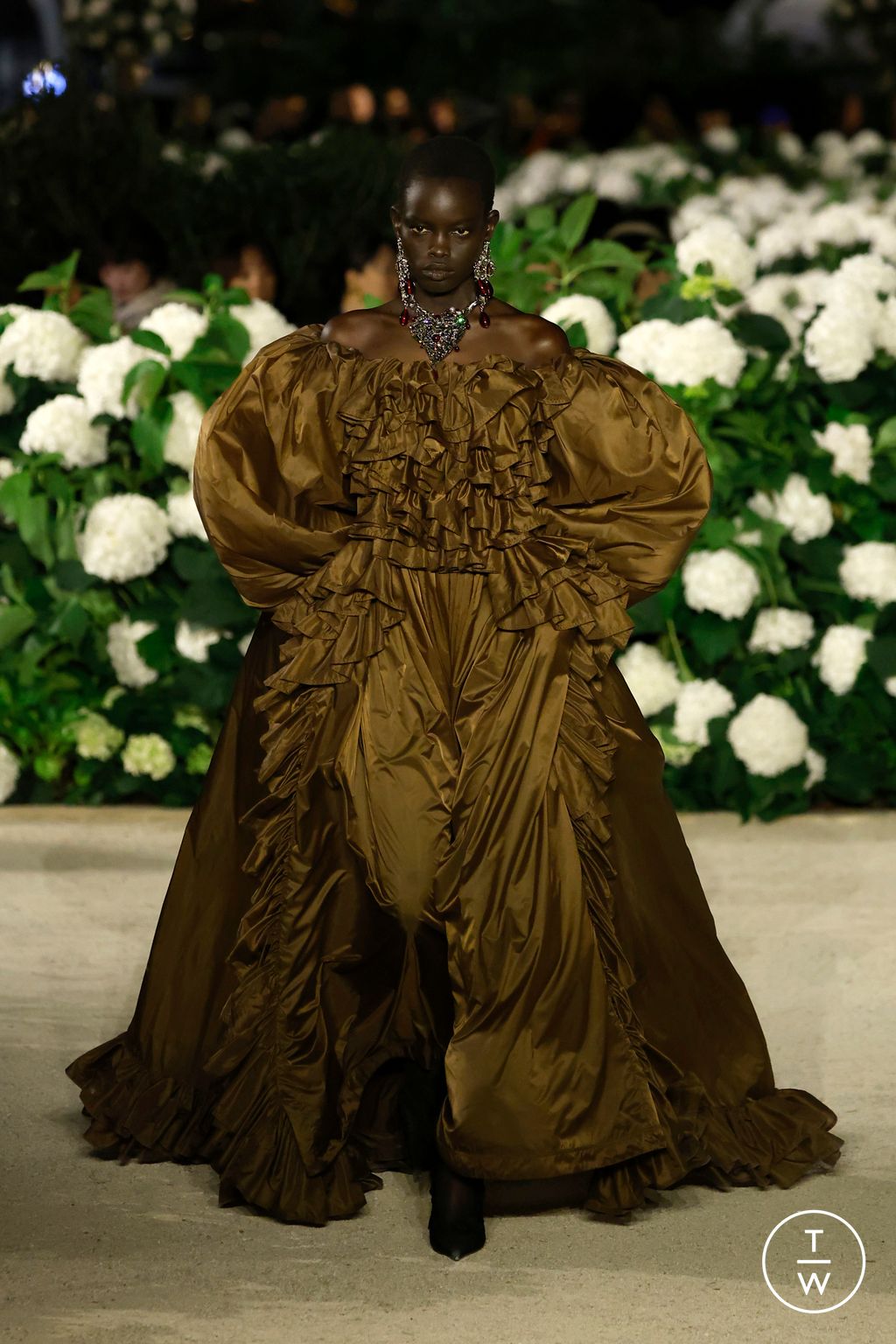 Fashion Week Paris Spring/Summer 2026 look 49 from the Saint Laurent collection womenswear