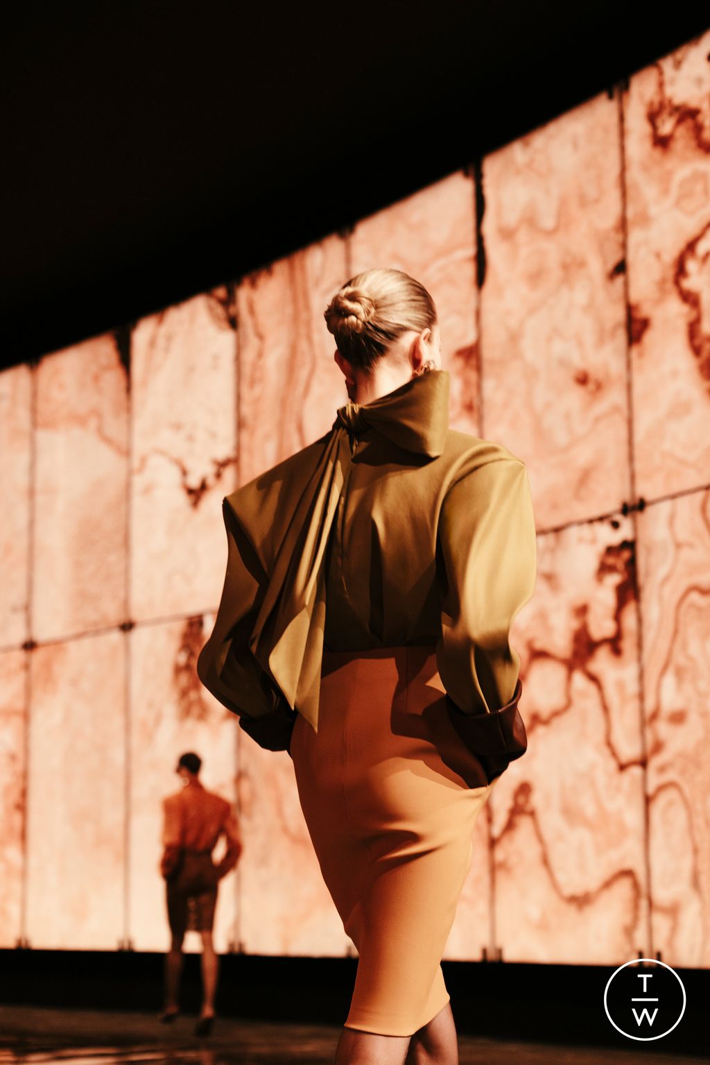 Fashion Week Paris Fall/Winter 2025 look 9 from the Saint Laurent collection womenswear accessories
