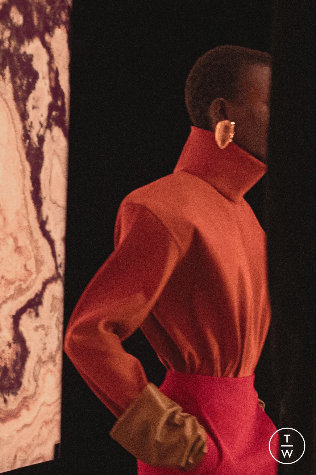 Fashion Week Paris Fall/Winter 2025 look 25 from the Saint Laurent collection womenswear accessories