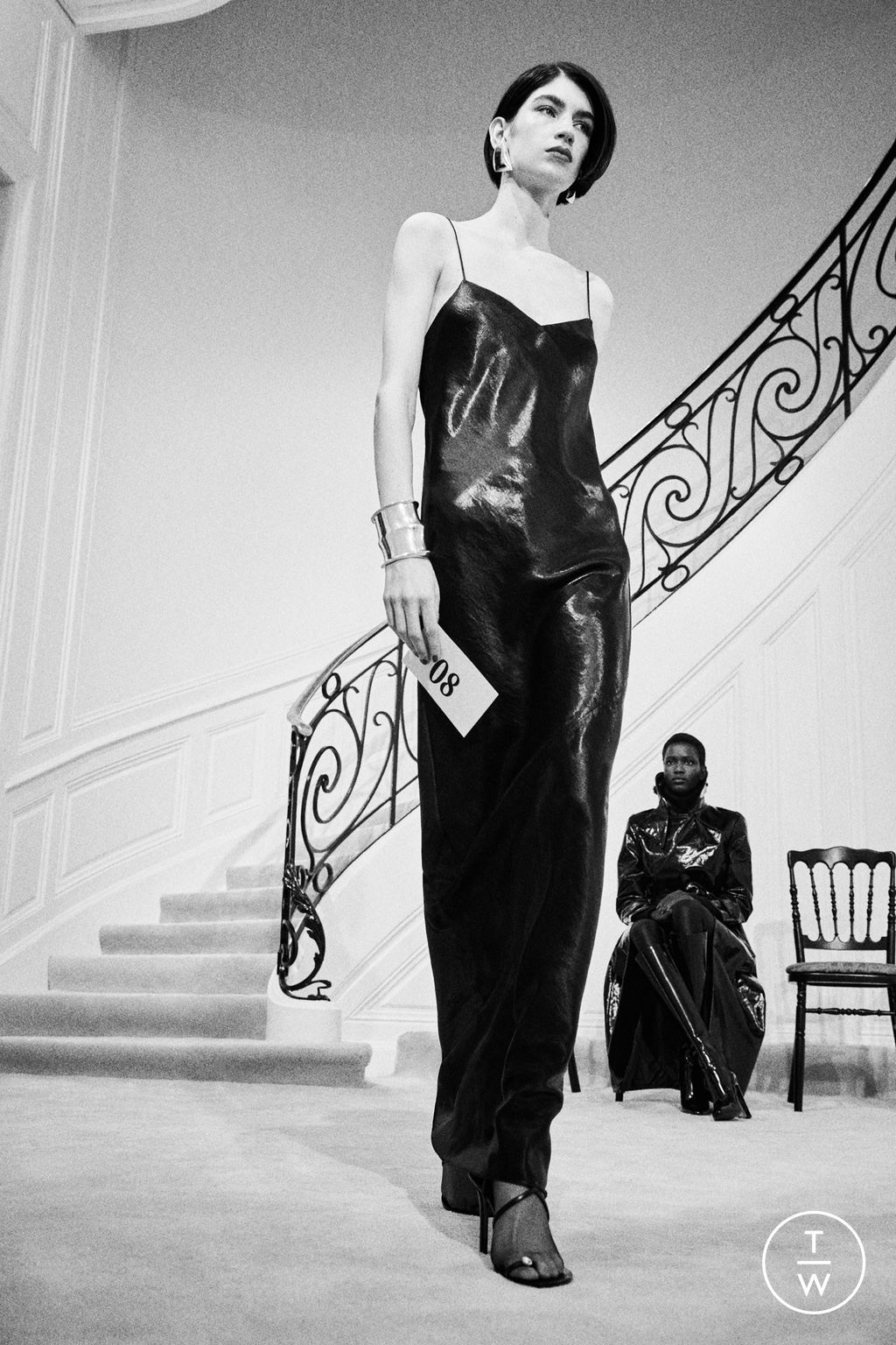 Fashion Week Paris Pre-Fall 2023 look 11 from the Saint Laurent collection womenswear