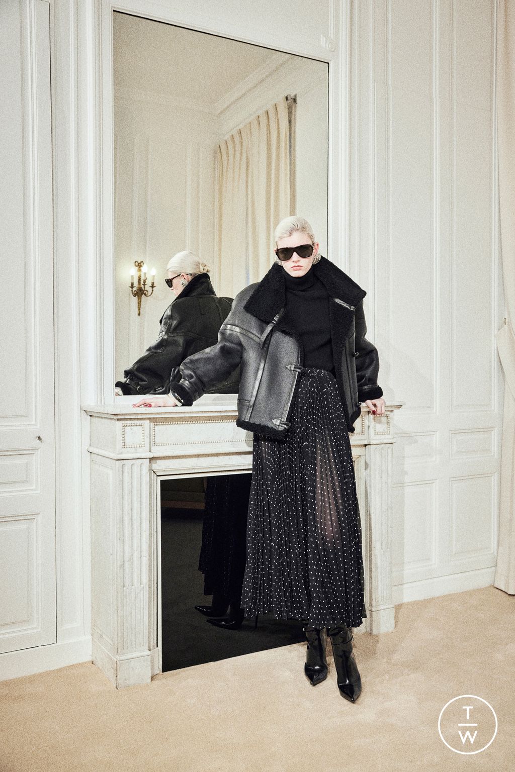 Fashion Week Paris Pre-Fall 2023 look 18 from the Saint Laurent collection womenswear