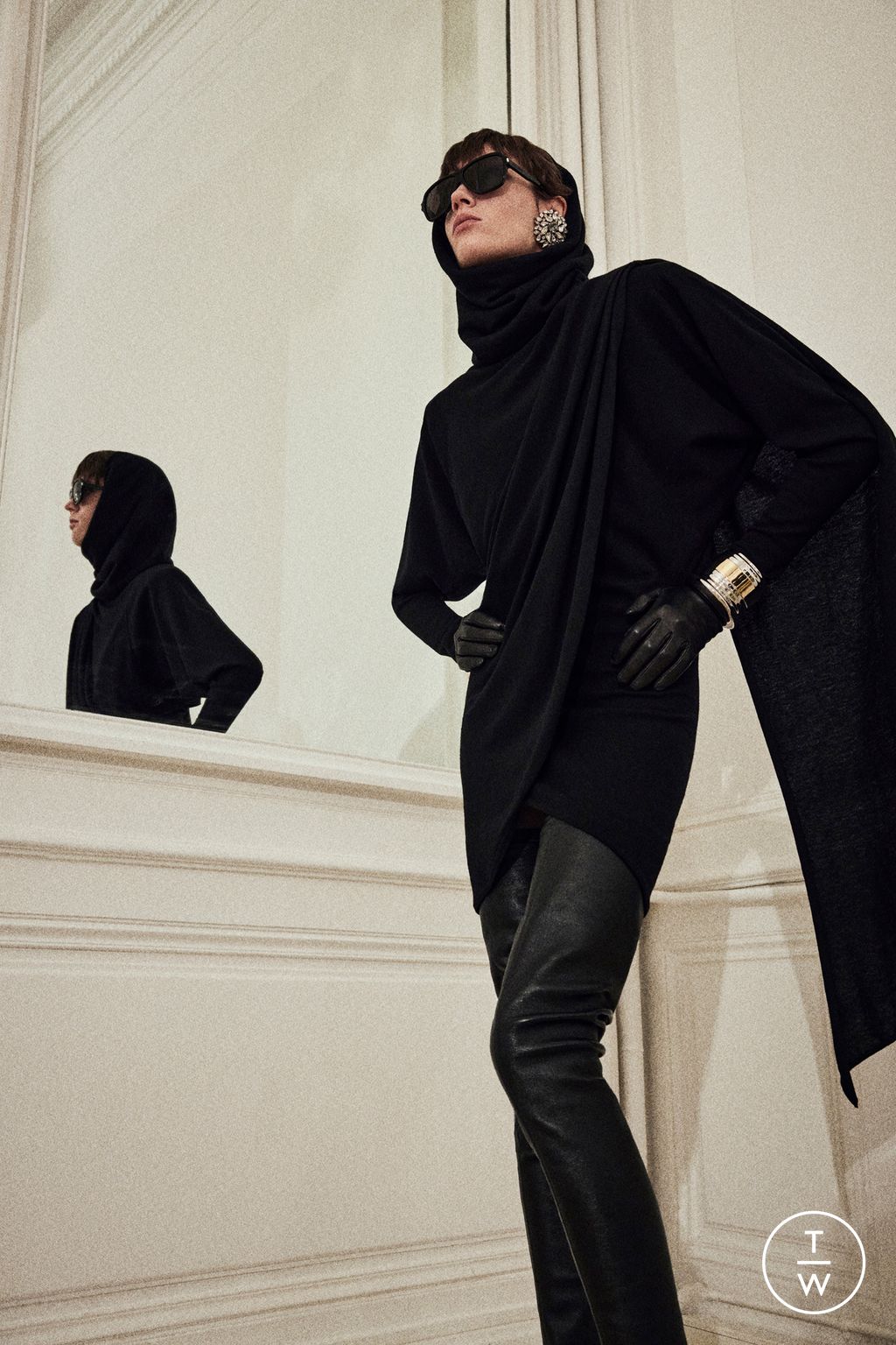 Fashion Week Paris Pre-Fall 2023 look 62 de la collection Saint Laurent womenswear