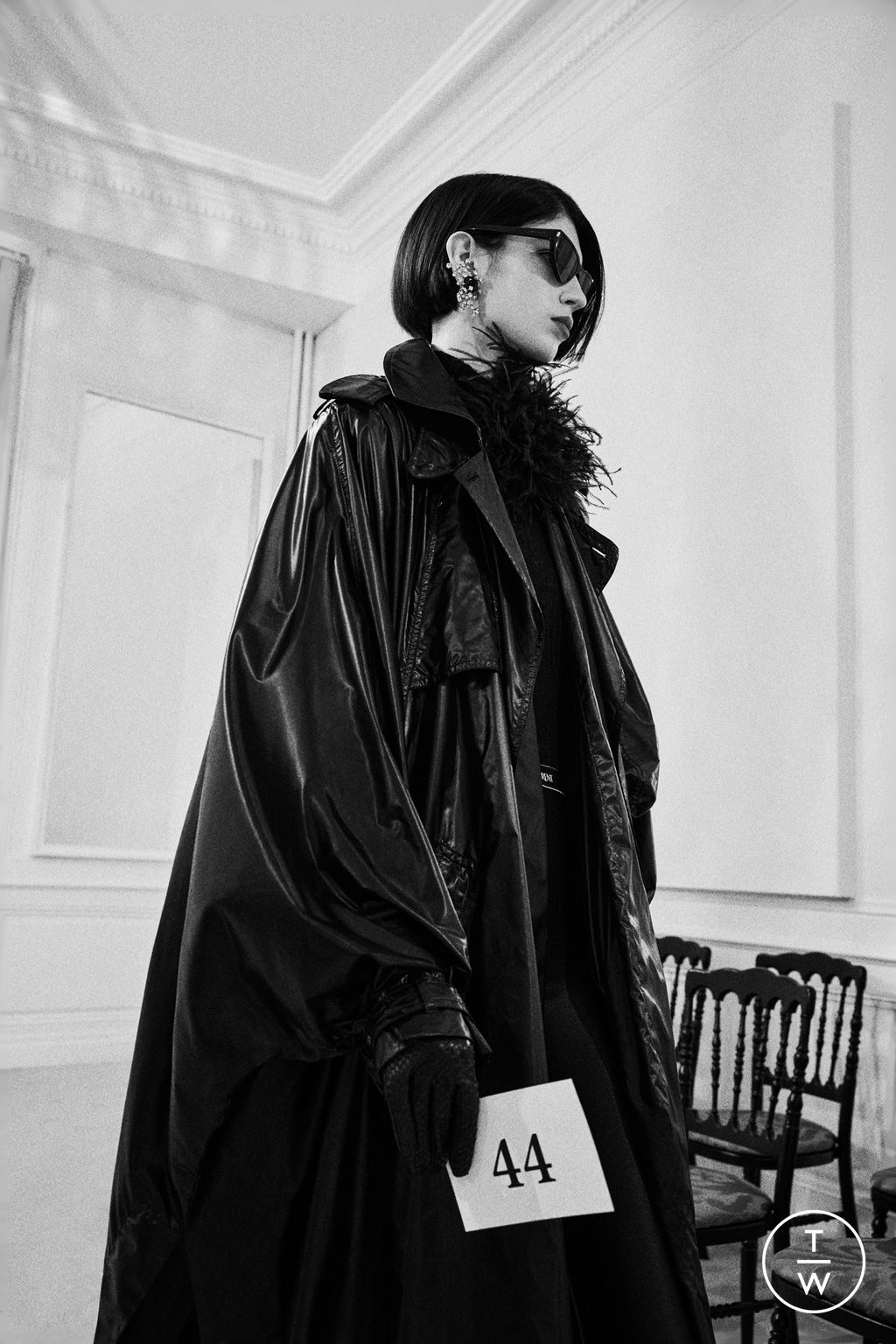 Fashion Week Paris Pre-Fall 2023 look 64 from the Saint Laurent collection womenswear