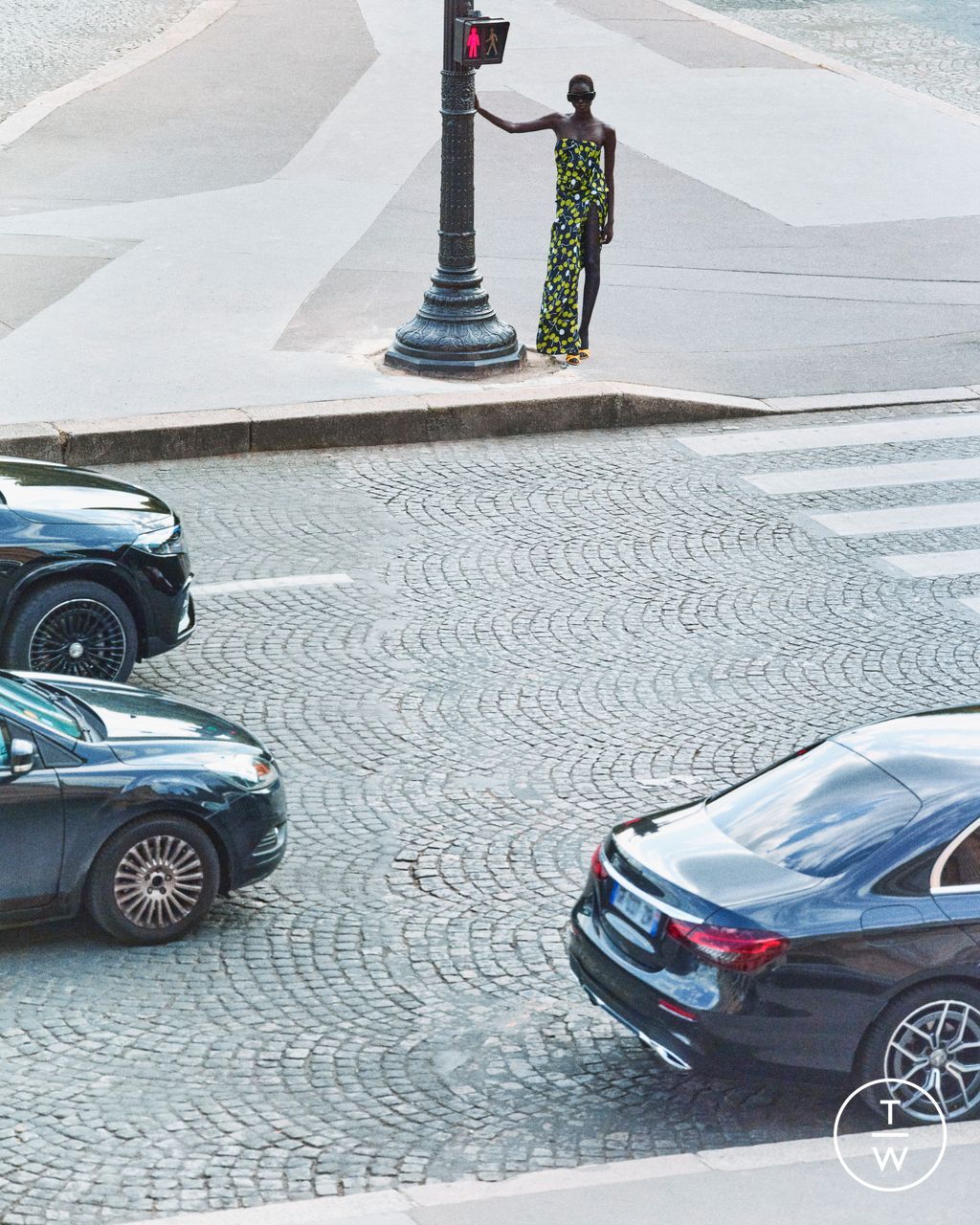 Fashion Week Paris Resort 2026 look 44 de la collection Saint Laurent womenswear