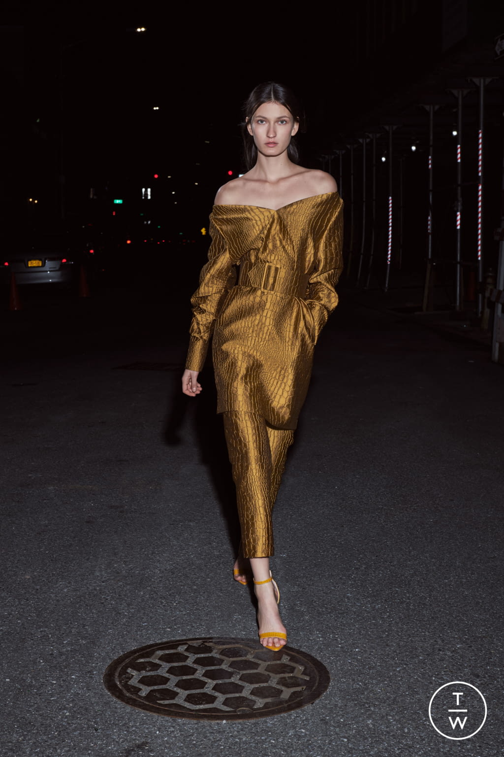 Fashion Week New York Pre-Fall 2020 look 31 from the LaPointe collection 女装
