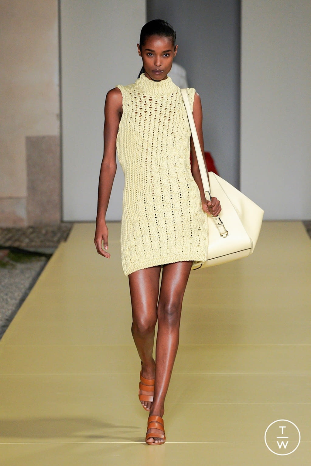 Fashion Week Milan Spring/Summer 2021 look 5 from the Ferragamo collection womenswear