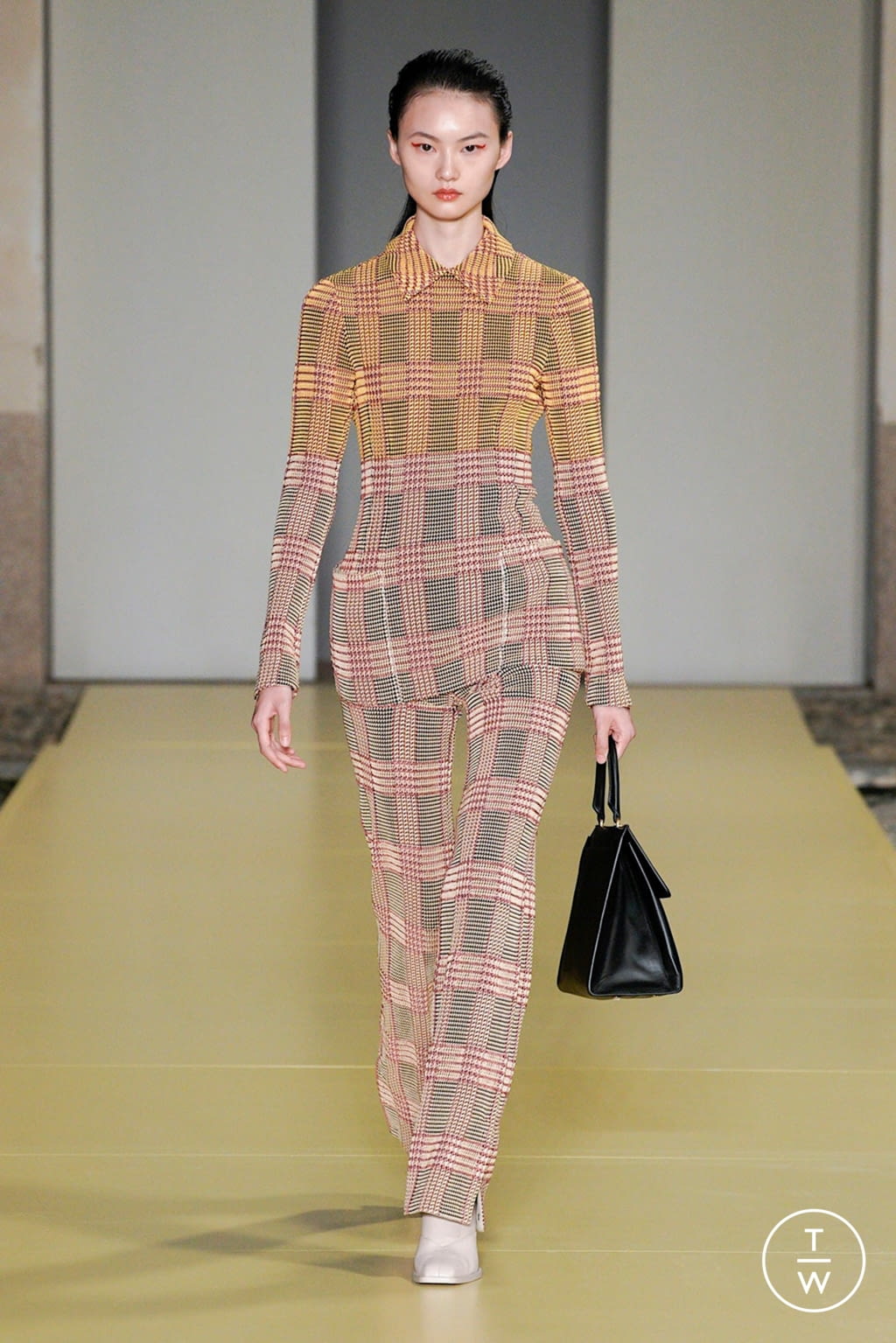 Fashion Week Milan Spring/Summer 2021 look 7 from the Ferragamo collection womenswear