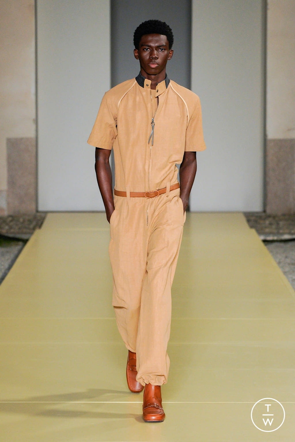 Fashion Week Milan Spring/Summer 2021 look 11 from the Ferragamo collection 女装