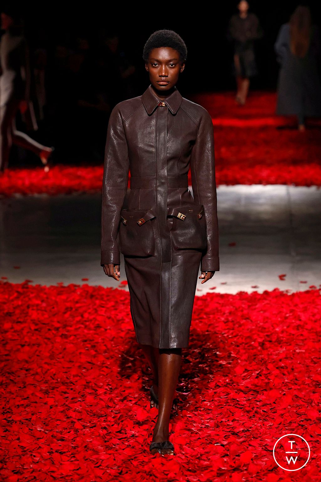 Fashion Week Milan Fall/Winter 2025 look 15 from the Ferragamo collection womenswear