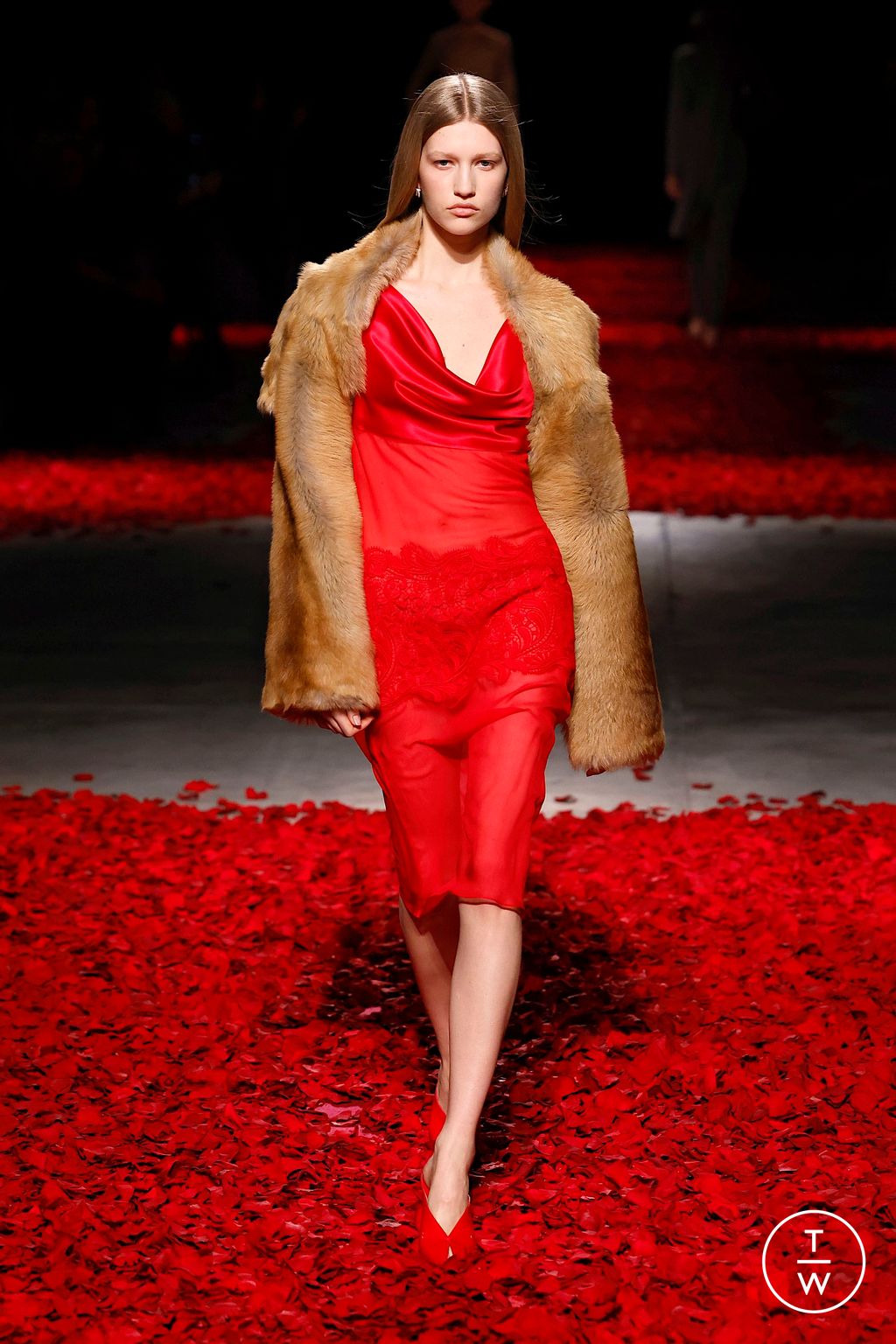 Fashion Week Milan Fall/Winter 2025 look 24 from the Ferragamo collection womenswear