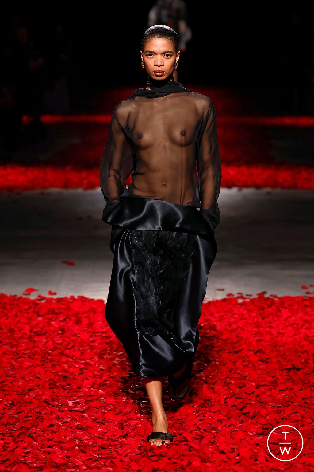 Fashion Week Milan Fall/Winter 2025 look 31 from the Ferragamo collection womenswear