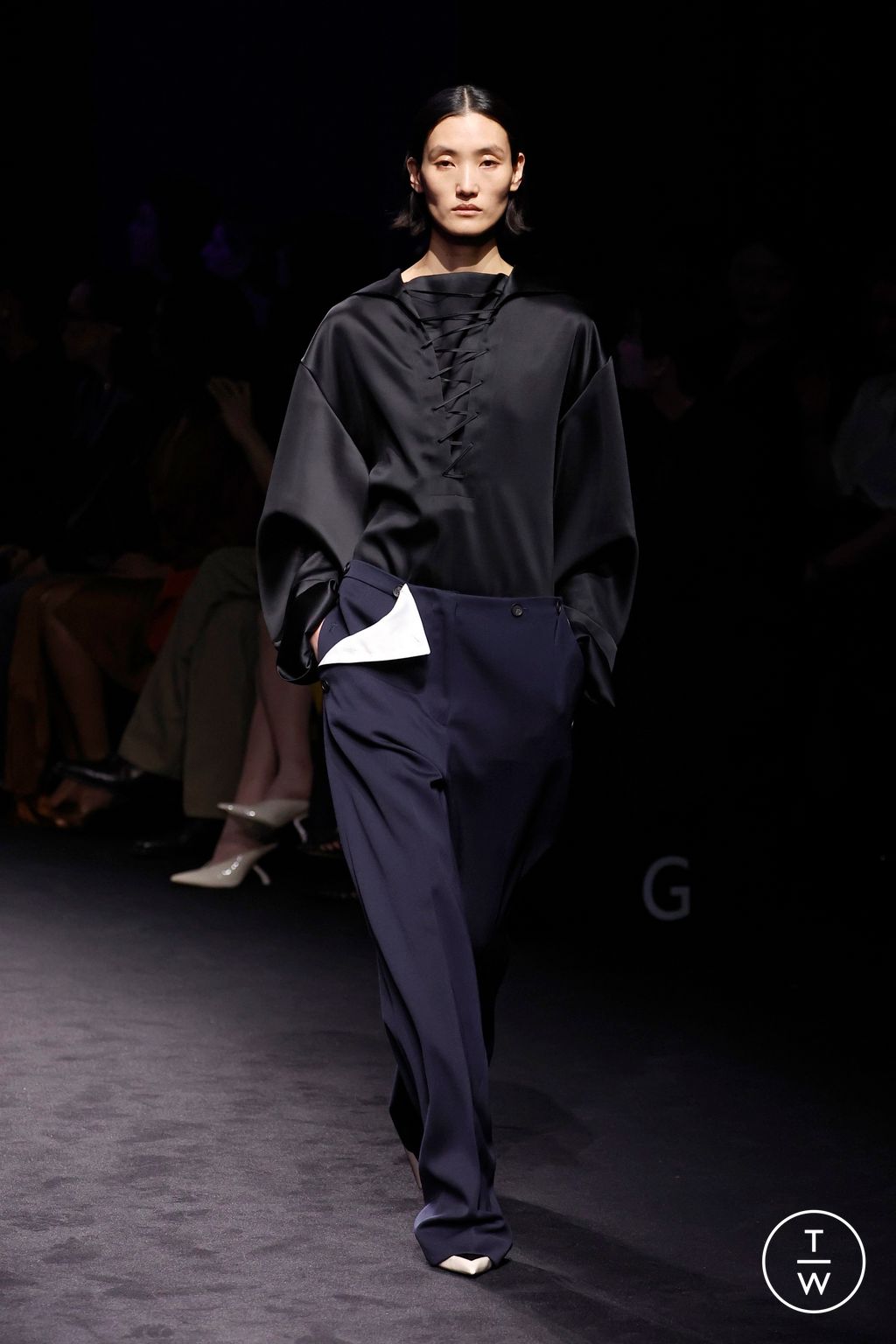 Fashion Week Milan Fall/Winter 2026 look 2 from the Ferragamo collection 女装