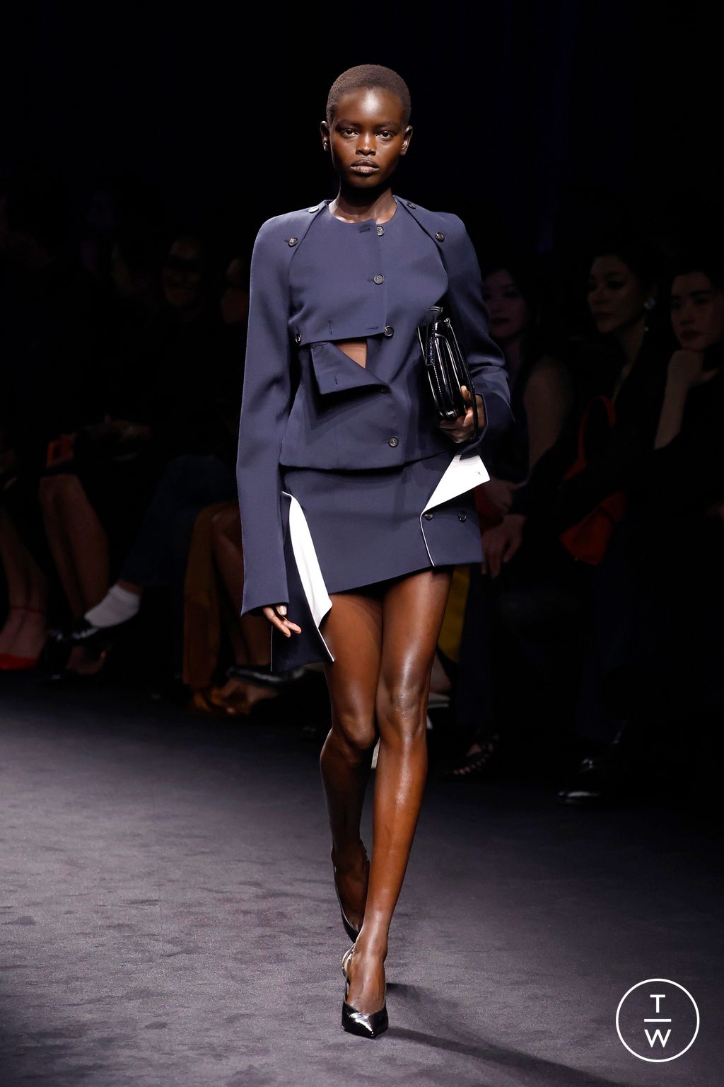 Fashion Week Milan Fall/Winter 2026 look 19 from the Ferragamo collection 女装