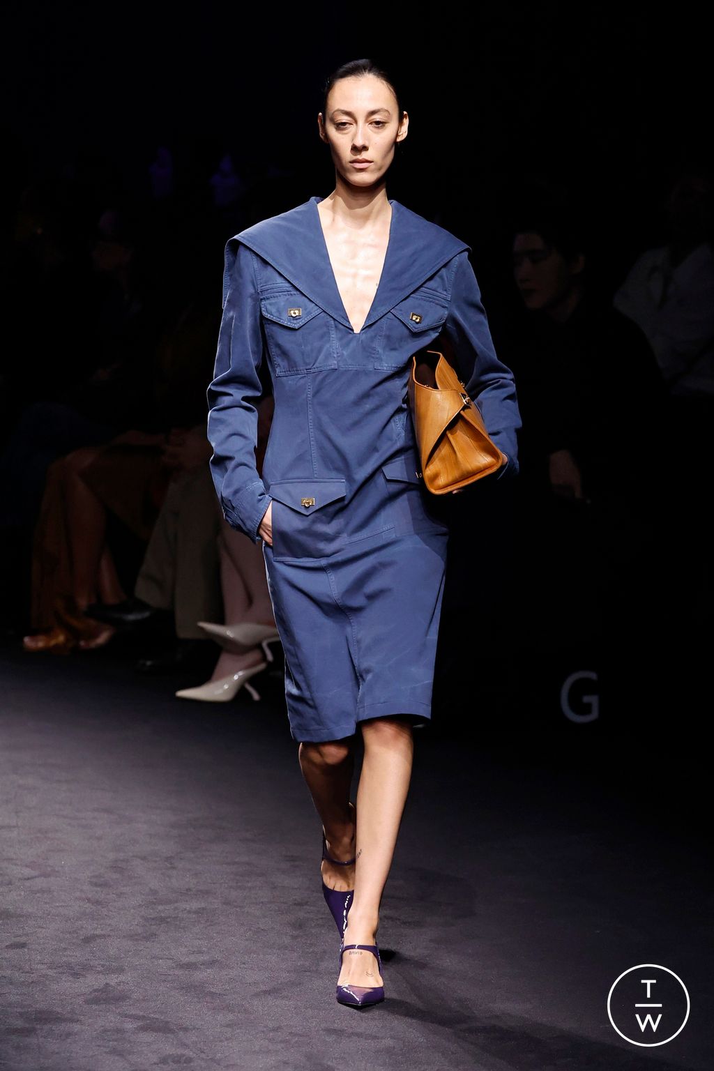 Fashion Week Milan Fall/Winter 2026 look 38 from the Ferragamo collection 女装