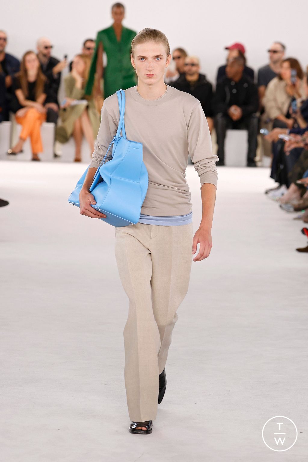 Fashion Week Milan Spring/Summer 2024 look 9 from the Ferragamo collection 女装