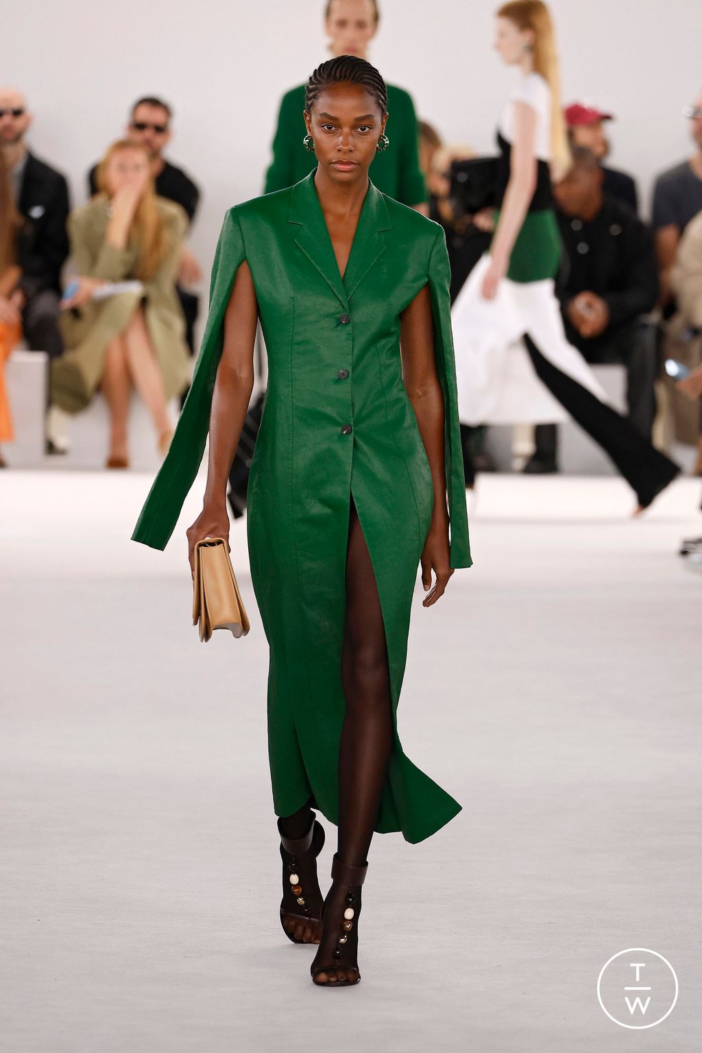 Fashion Week Milan Spring/Summer 2024 look 10 from the Ferragamo collection womenswear