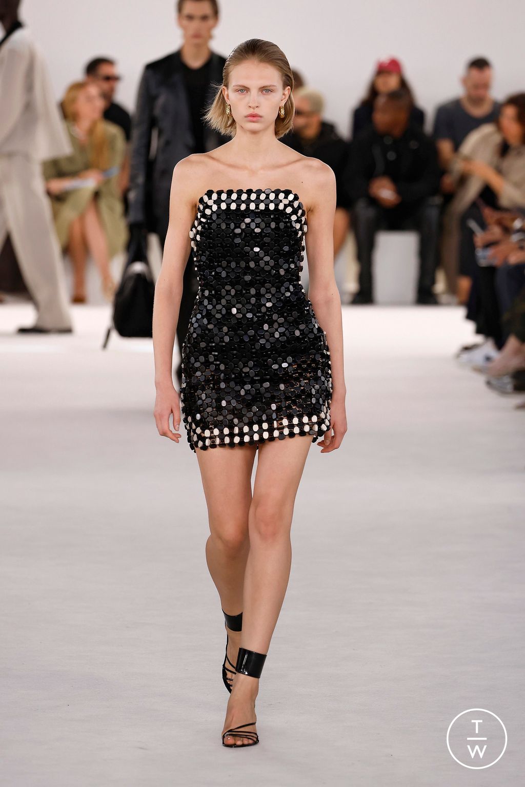 Fashion Week Milan Spring/Summer 2024 look 33 de la collection Ferragamo womenswear