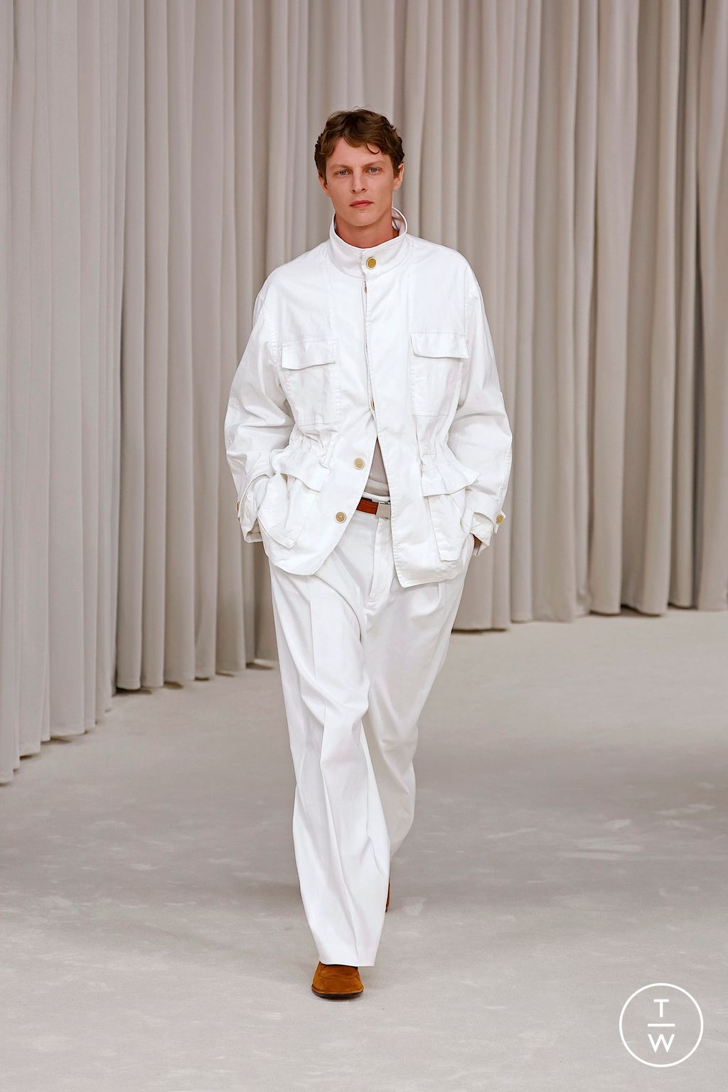 Fashion Week Milan Spring/Summer 2025 look 13 from the Ferragamo collection womenswear