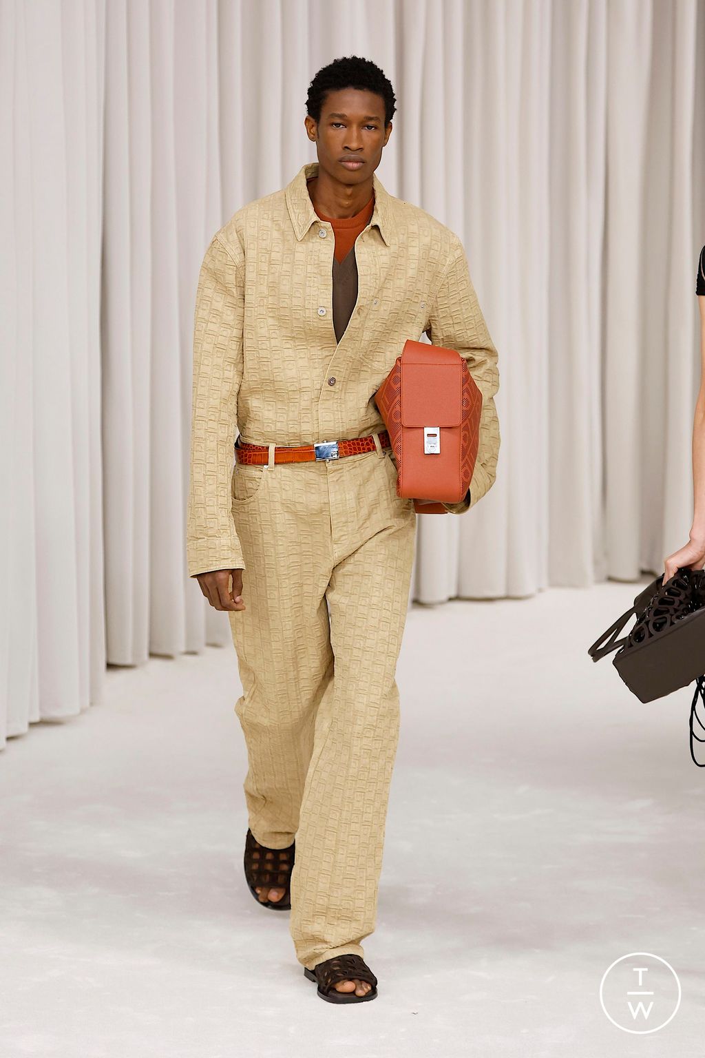 Fashion Week Milan Spring/Summer 2025 look 58 from the Ferragamo collection 女装