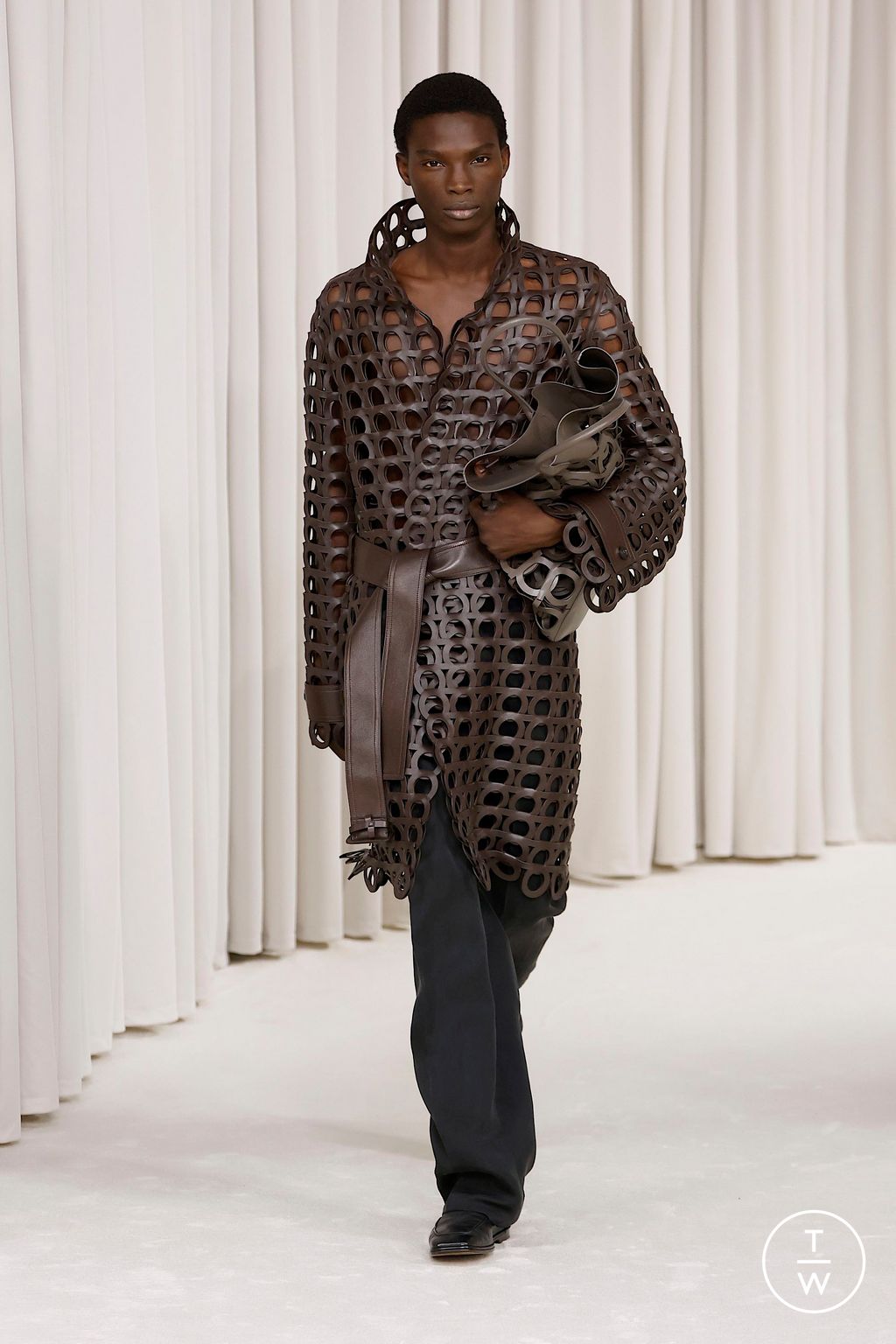 Fashion Week Milan Spring/Summer 2025 look 60 from the Ferragamo collection womenswear